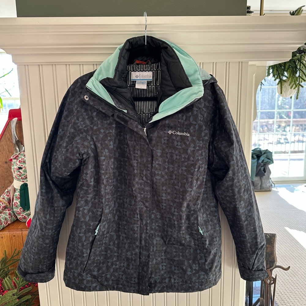 Womens Columbia Interchange insulated jacket Medium colors are Black/Gray/Blue